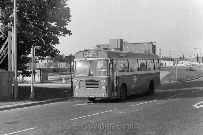 216,BW20,12,BL06,216,STAINES,STAINES,JUNE 1977.JPG