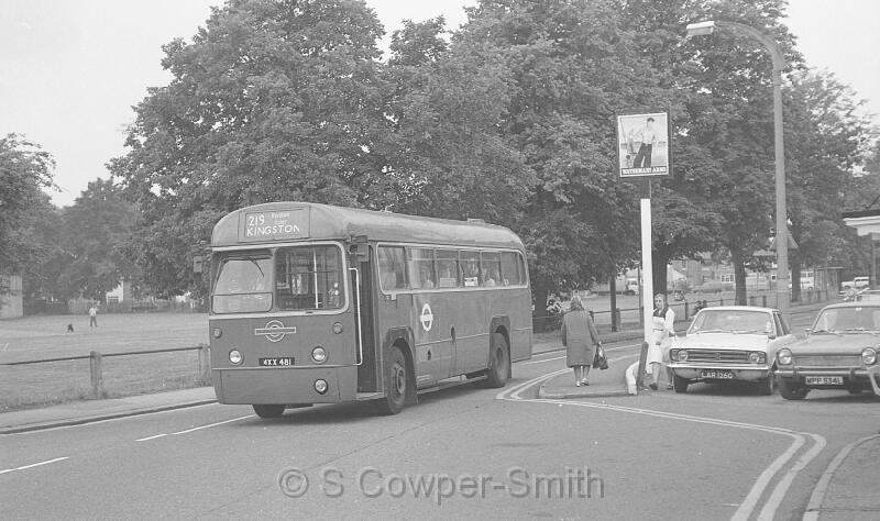 219,BW58,34,RF504,219,KINGSTON,HERSHAM GREEN,Aug-78.jpg