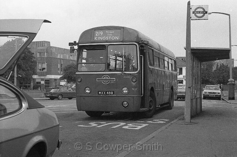 219,BW58,39,RF512,219,KINGSTON,HERSHAM GREEN,Aug-78.jpg