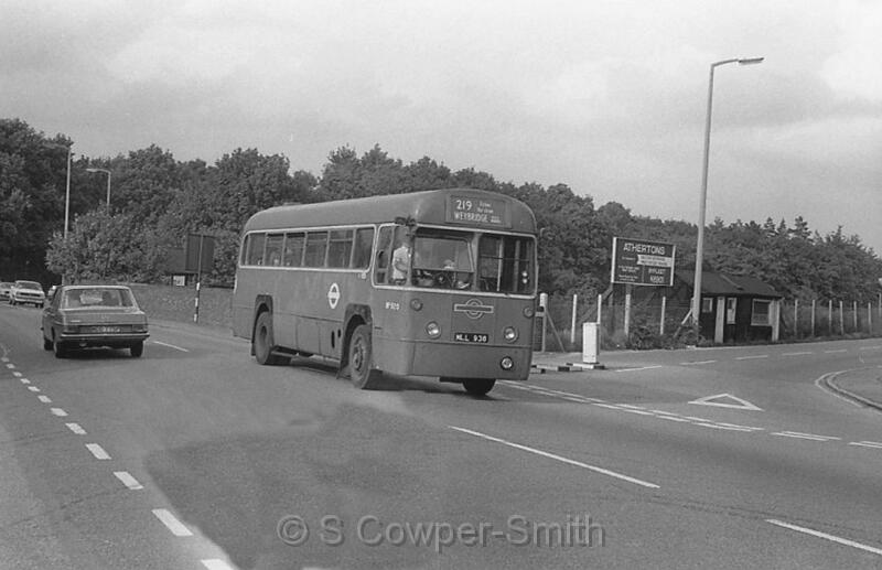 219,BW59,41,RF520,219,WEYBRIDGE B.A.C WORKS,WEYBRIDGE STATION,AUG1978.jpg