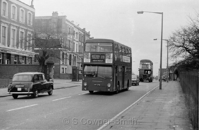 221,BW02,25,DMS1876,221,NORTH FINCHLEY,MANOR HOUSE,1076.jpg