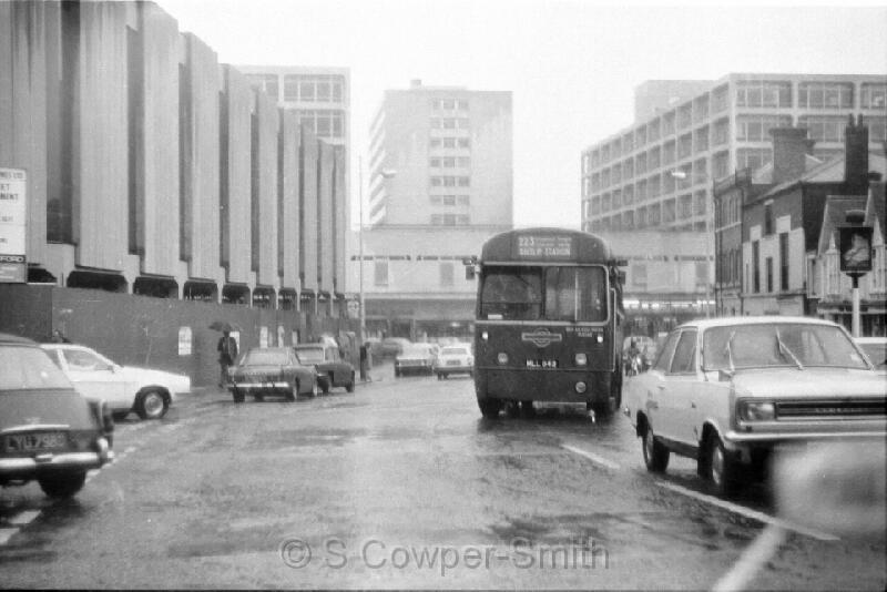 223,BW04,16 RF524 223 RUISLIP STATION UXBRIDGE 021076.jpg