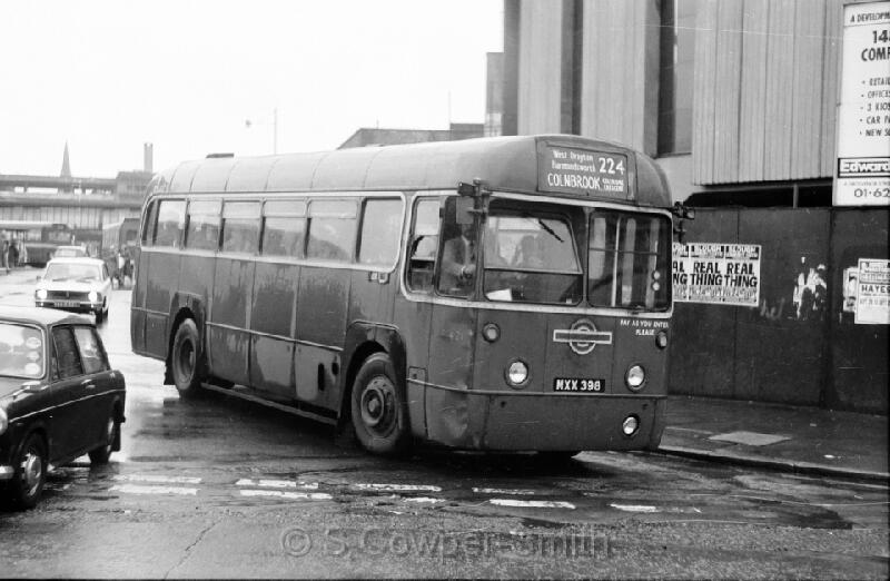 224,BW04,22 RF421 224 COLNBROOK COLERIDGE CRESCENT 021076.jpg