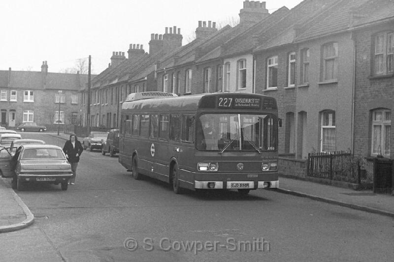 227,BW23,34,LS096,227,CHISLEHURST GORDON ARMS,CHISLEHURST GORDON ARMS,JAN 78.JPG