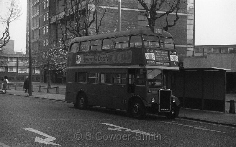 228,BW38,16,RTL0453,228,LONDON BRIDGE,SURREY DOCKS STN,23041978.jpg