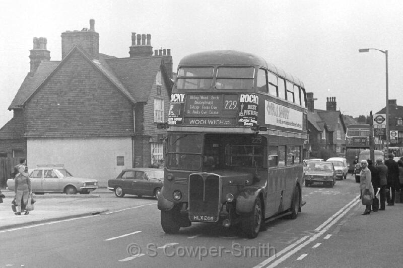 229,BW18,02,RT0449,229. WOOLWICH POWIS STREET, SIDCUP BUS GARAGE,20051977.JPG