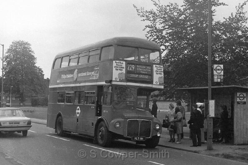 229,BW18,13,RM0191,229,SIDCUP GARAGE,GREEN ST GREEN,21051977.JPG