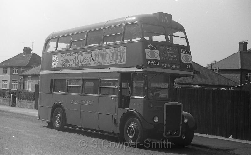 229,BW35,32,RTL0453,229,CRAY AVENUE ST. ANDREWS DRIVE,ST. ANDREWS AVENUE,23041978.jpg