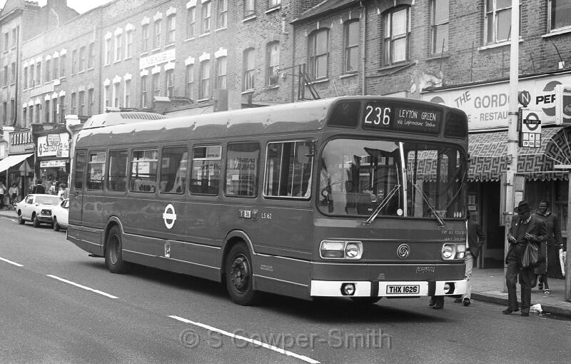 236,BW40,07,LS162,236,LEYTON GREEN,FINSBURY PARK,21051978.jpg