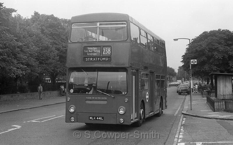 238,BW57,12,DMS1441,238,Stratford,Barking,Aug 1978.jpg