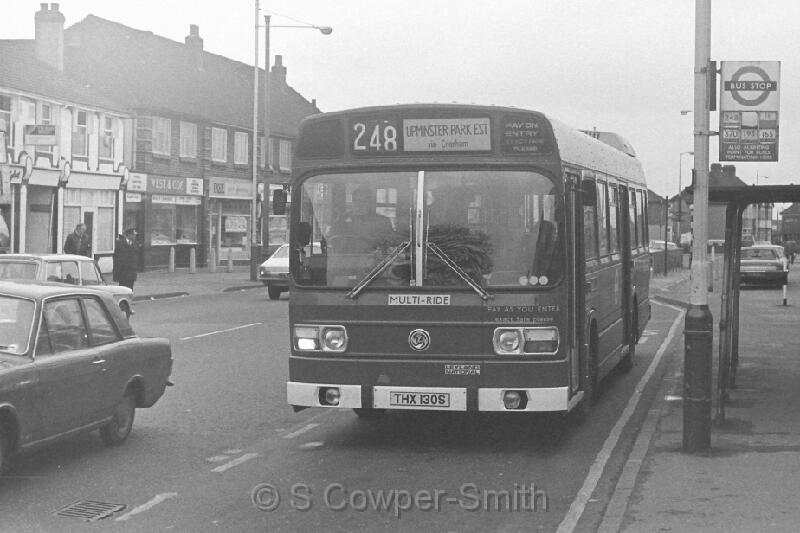 248,BW26,22,LS130,248,UPMINSTER PARK ESTATE VIA CRANHAM,HORNCHURCH GARAGE,260278.JPG