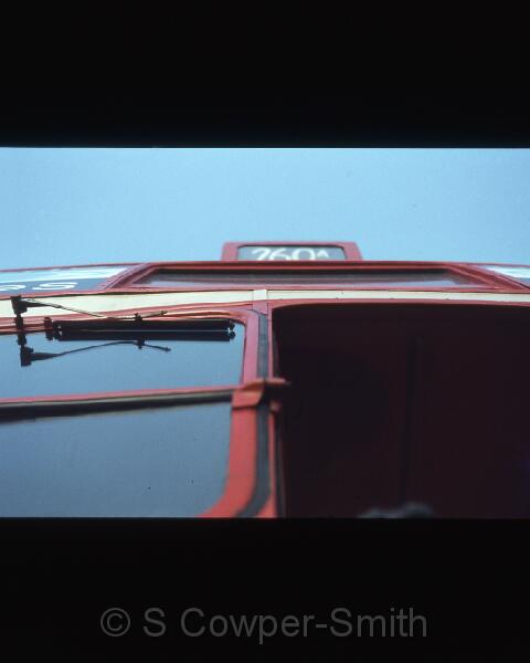 260A,S36,40,RTL0453,260A,GOLDERS GREEN STN,OAKWOOD STN,UNKNOWN.jpg