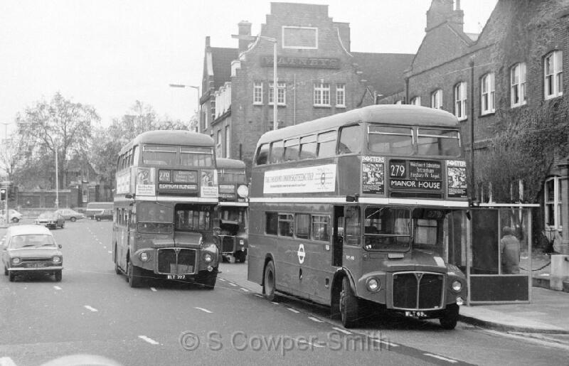 279,BW02,34, RM0698 279 MANOR HOUSE MANOR HOUSE 1076.jpg