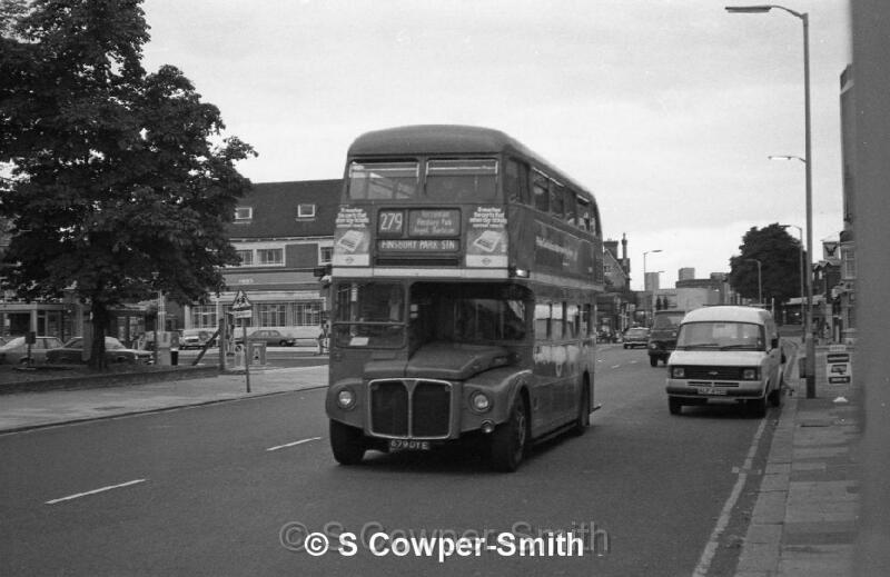 279,BW62,13,RM1679,279,FINSBURY PARK STN,EDMONTON,300978.jpg