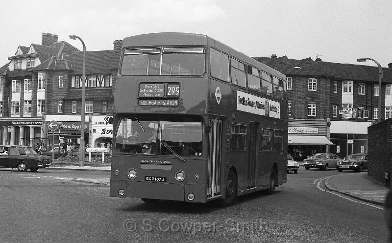 299,BW40,24,DMS0107,299,SOUTHGATE STATION,SOUTHGATE,21051978.jpg