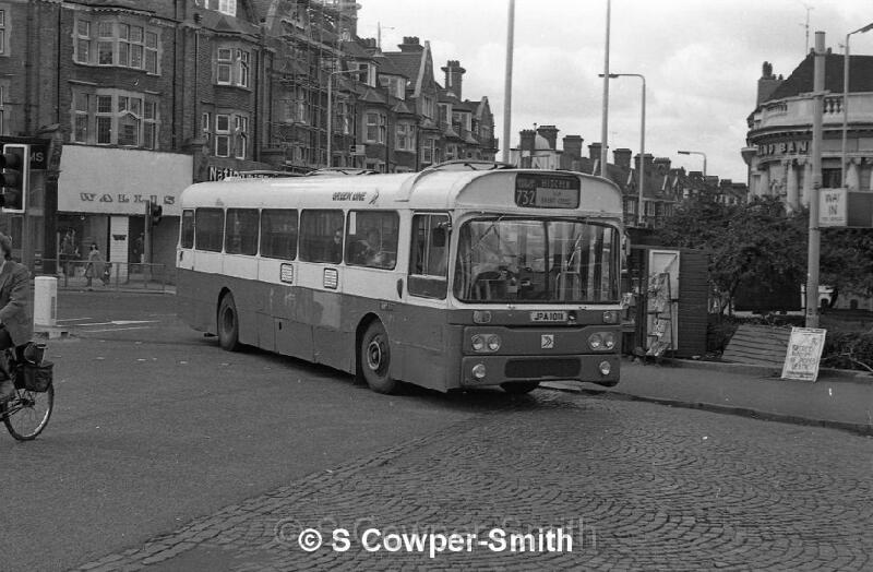 732,BW62,00,RP01,732,HITCHIN,GOLDERS GREEN,300978.jpg