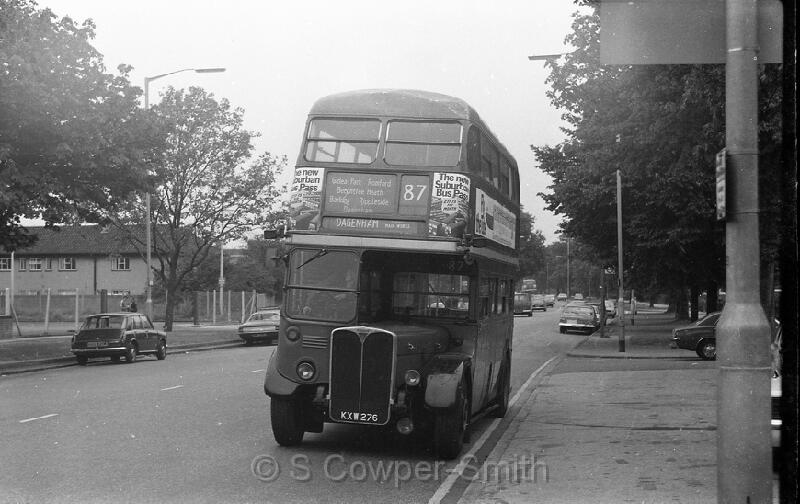 87,BW63,31,RT1654,87,DAGENHAM FORDS MAIN WORKS,BARKING GAR,01-09-78.jpg