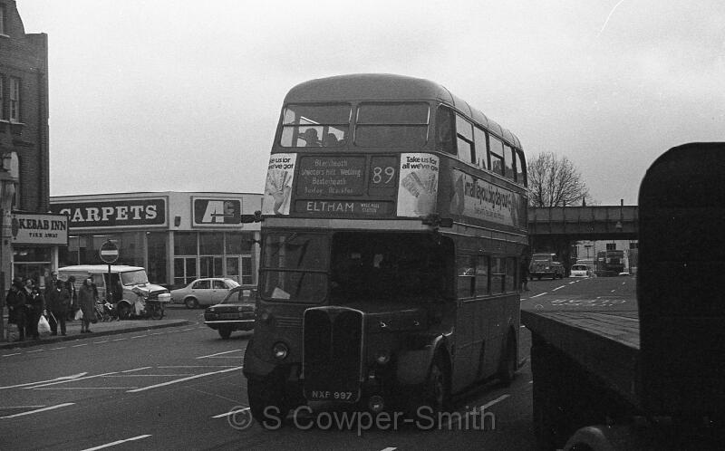 89,BW32,32,RT4712,89,Eltham Well Hall Station,Lewisham Odeon,21041978.jpg