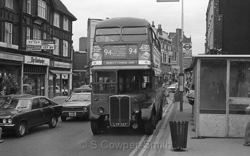 94,BW47,17,RT2602,94,BROMLEY COMMON CROWN,BROMLEY MARKET SQ BR1,15071978.jpg