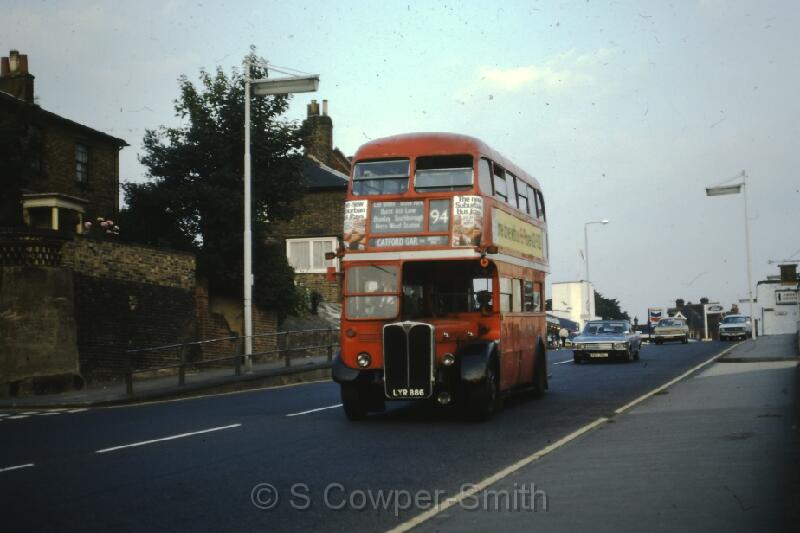 94,S27,06,RT3467,94,Catford Gar via Bromley Road,Masons Hill,25081978.JPG - 94,S27,06,RT3467,94,Catford Gar via Bromley Road,Masons Hill,25081978