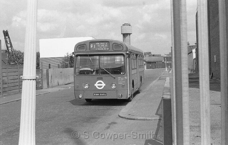 P1,BW51,22,SMS285,P1,NEW CROSS AND OLD KENT RD,ROTHERHITHE NEW RD,01081978.jpg